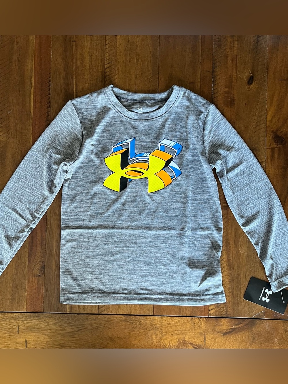 NWT Under Armour Gray Long Sleeve Tee with UA Logo